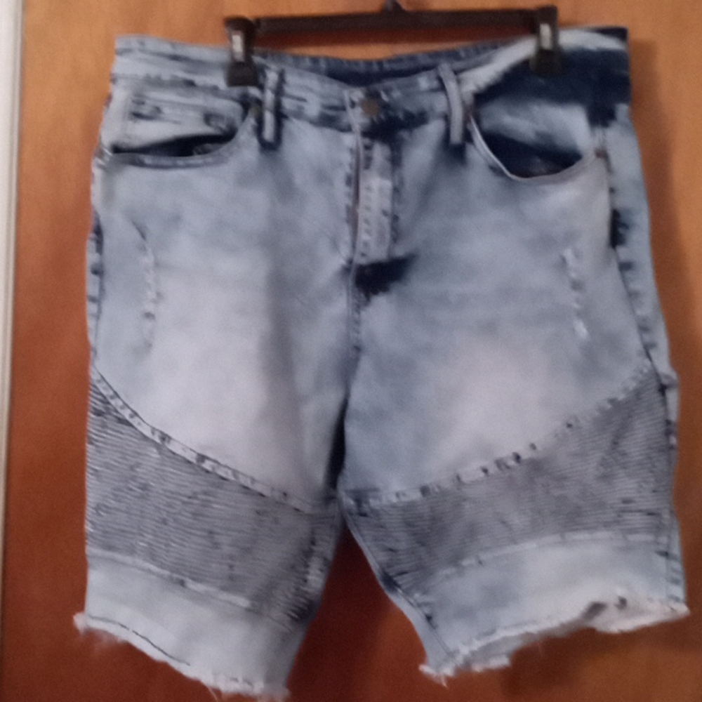 Men Shorts New without Tag